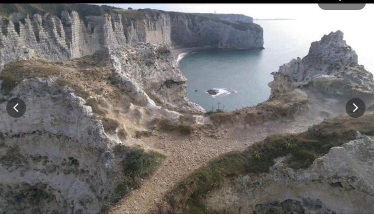 L'atelier D'etretat *